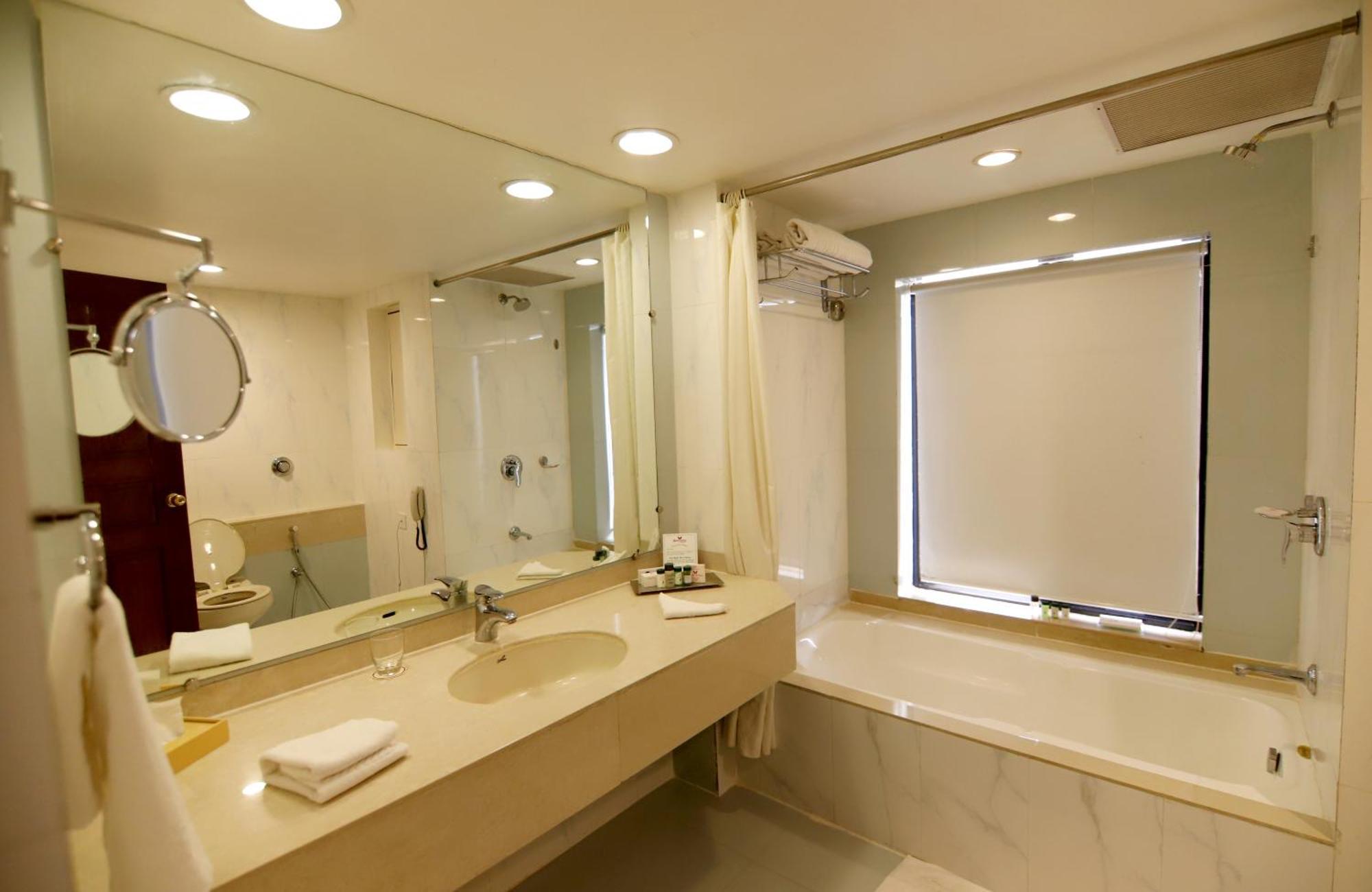 The White Hotel Katra, A Member Of Radisson Individuals Katra (Jammu and Kashmir) Exterior foto
